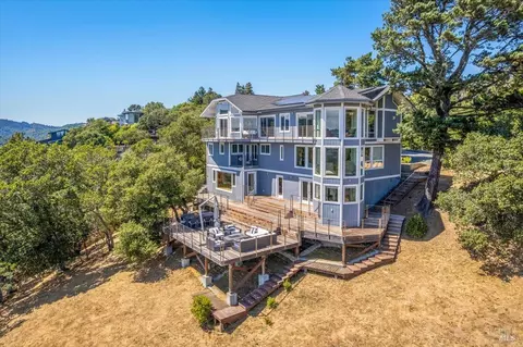 Exterior - 34 Fairview Ave, Corte Madera, CA 94925 photo 9 of 15