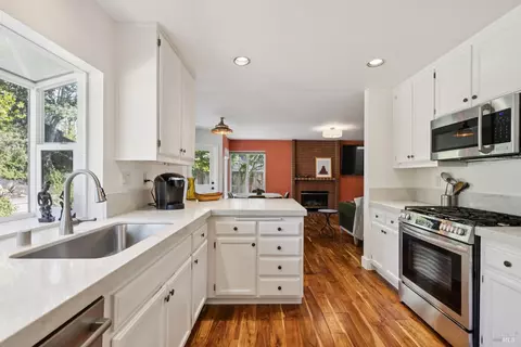 770 Miramonte St, Windsor, CA 95492 photo 9