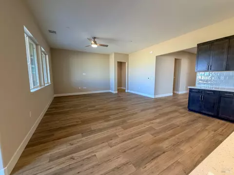 Living - 404 Beyers St, Oakley, CA 94561 photo 1 of 3