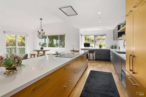 Kitchen - 30 Toyon Ct, Corte Madera, CA 94925 photo 5 of 5