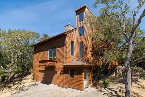 91 Oak Ave, Novato, CA 94945