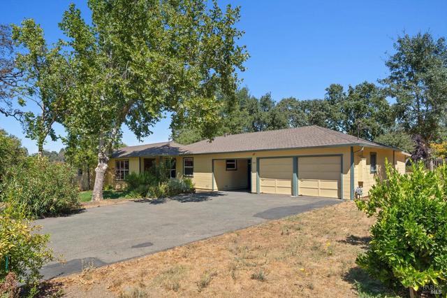 644 Piezzi Rd, Santa Rosa, CA 95401 | 63 Photos - Movoto