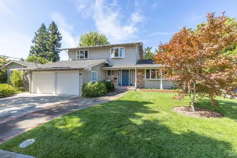 3783 Young Ave, Napa, CA 94558