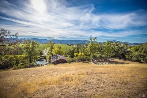Exterior - 28678 River Rd, Cloverdale, CA 95425 photo 7 of 20