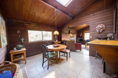 Dining - 28678 River Rd, Cloverdale, CA 95425 photo 1 of 3