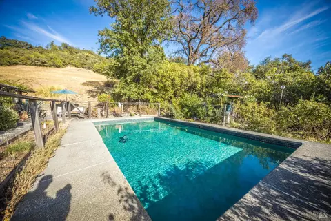 Exterior - 28678 River Rd, Cloverdale, CA 95425 photo 14 of 20
