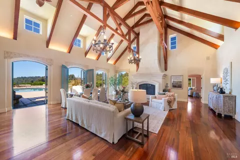 Living - 1721 Freestone Flat Rd, Sebastopol, CA 95472 photo 9 of 10