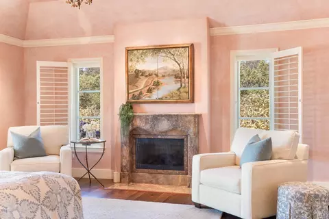 Bedroom - 1721 Freestone Flat Rd, Sebastopol, CA 95472 photo 2 of 11