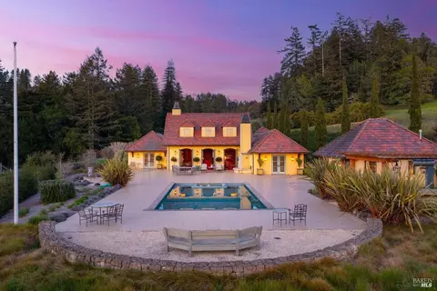 Exterior - 1721 Freestone Flat Rd, Sebastopol, CA 95472 photo 8 of 26