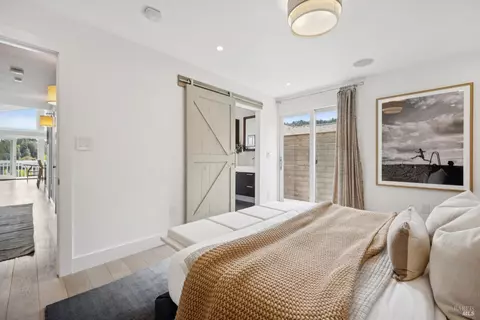 Bedroom - 35 Bernard St, Mill Valley, CA 94941 photo 3 of 13