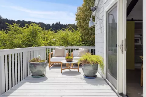 Exterior - 35 Bernard St, Mill Valley, CA 94941 photo 7 of 26