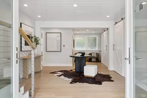 Entry Way - 35 Bernard St, Mill Valley, CA 94941 photo 2 of 7