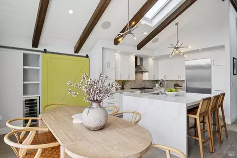 Dining - 35 Bernard St, Mill Valley, CA 94941 photo 4 of 6