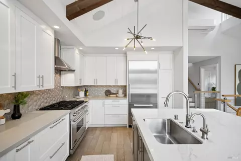 Kitchen - 35 Bernard St, Mill Valley, CA 94941 photo 5 of 8
