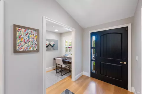 Entry Way - 300 E Spain St, Sonoma, CA 95476 photo 1 of 3