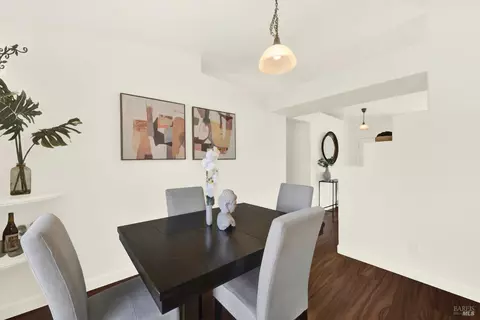 Dining - 1365 Ferrero Dr, Dixon, CA 95620 photo 2 of 5