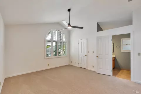 Bedroom - 9525 Camelot Dr, Windsor, CA 95492 photo 1 of 6