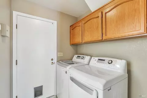 Other - 9525 Camelot Dr, Windsor, CA 95492 photo 5 of 7