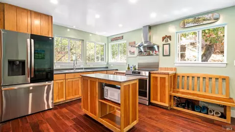 20 Corona Ave, Lagunitas, CA 94938 photo 5