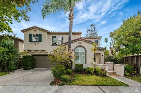 28 Presidio Dr, Novato, CA 94949