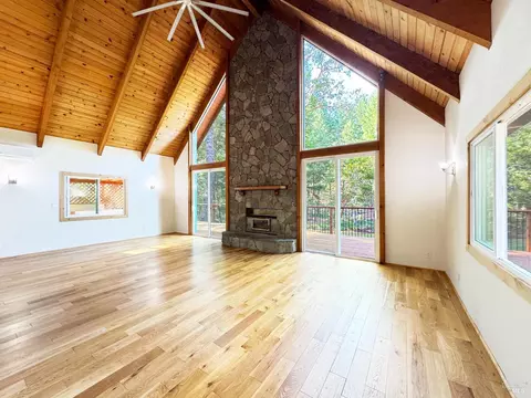 Living - 4101 Chinquapin Dr, Willits, CA 95490 photo 1 of 9