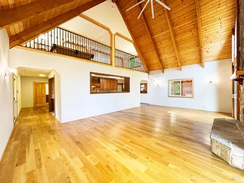 Living - 4101 Chinquapin Dr, Willits, CA 95490 photo 5 of 9