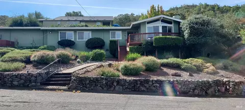 5482 Pepperwood Rd, Santa Rosa, CA 95409