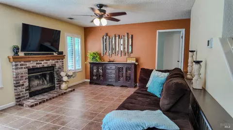 2321 Marshall Rd, Vacaville, CA 95687 photo 10