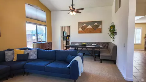 2321 Marshall Rd, Vacaville, CA 95687 photo 3