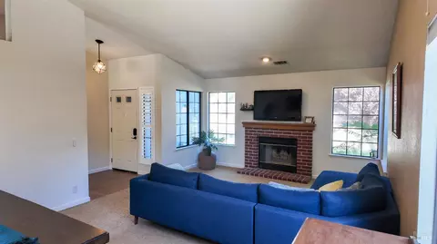 2321 Marshall Rd, Vacaville, CA 95687 photo 5