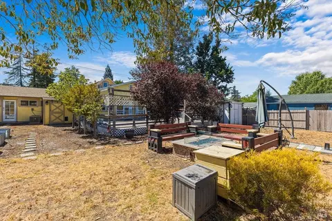 563 Windsor River Rd, Windsor, CA 95492 photo 35