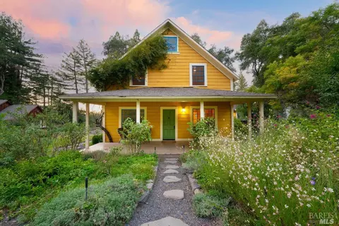 Exterior - 20205 Tumbling Mcd Rd, Philo, CA 95466 photo 3 of 37