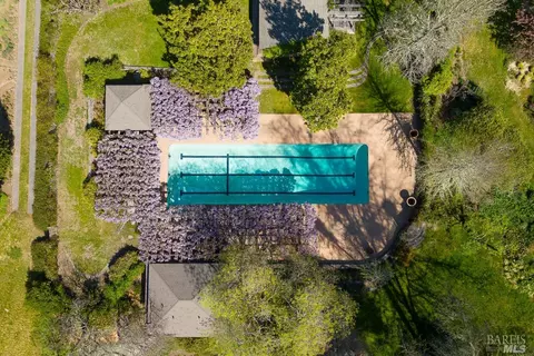 Exterior - 20205 Tumbling Mcd Rd, Philo, CA 95466 photo 21 of 37