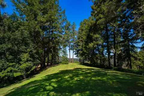 Exterior - 20205 Tumbling Mcd Rd, Philo, CA 95466 photo 27 of 37