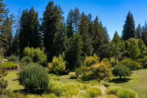 Exterior - 20205 Tumbling Mcd Rd, Philo, CA 95466 photo 34 of 37