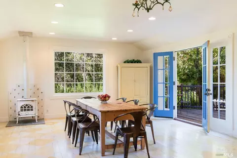 Dining - 20205 Tumbling Mcd Rd, Philo, CA 95466 photo 1 of 3