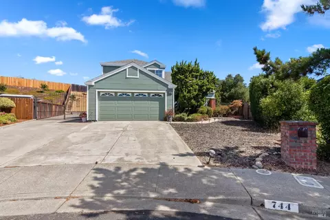 744 Jasmine Ct, Benicia, CA 94510