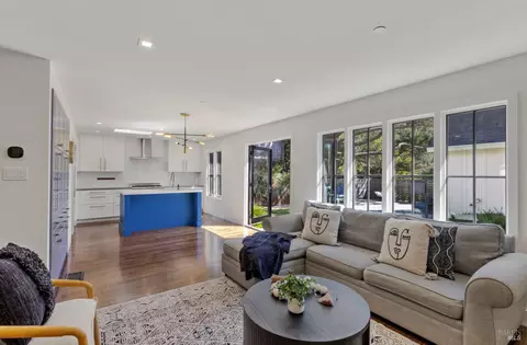 137 Granada Dr, Corte Madera, CA 94925 photo 9