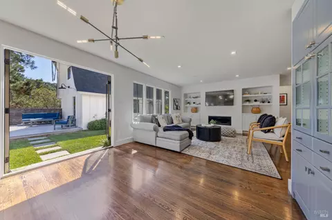 137 Granada Dr, Corte Madera, CA 94925 photo 5