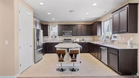 2197 Yellow Rose Cir, Fairfield, CA 94534 photo 7