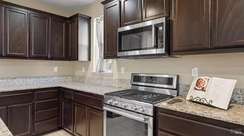 2197 Yellow Rose Cir, Fairfield, CA 94534 photo 9