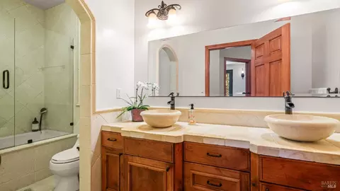 Bath - 1455 Valley Ford Freestone Rd, Bodega, CA 94922 photo 1 of 7