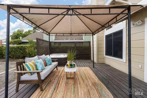 Exterior - 130 Flying Cloud Ct, Vallejo, CA 94591 photo 5 of 10