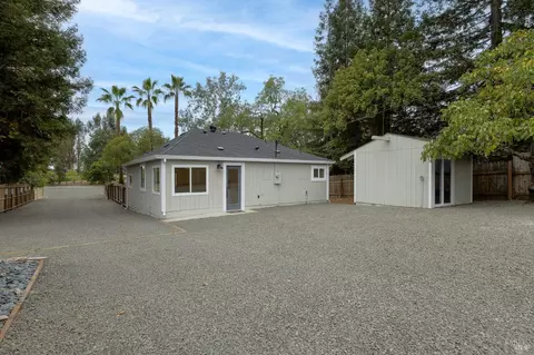 Exterior - 2711 Mark West Station Rd, Windsor, CA 95492 photo 17 of 19