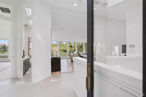 295 Crown Rd, Kentfield, CA 94904 photo 7