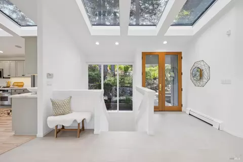 295 Crown Rd, Kentfield, CA 94904 photo 8