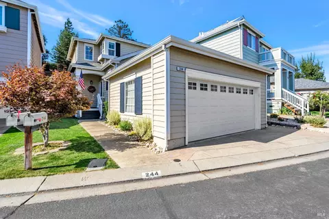 244 Mcnear Cir, Petaluma, CA 94952