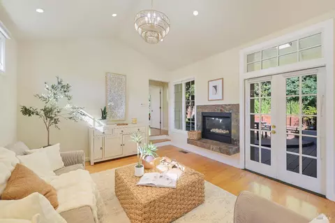 2 Alvina Ave, San Rafael, CA 94901