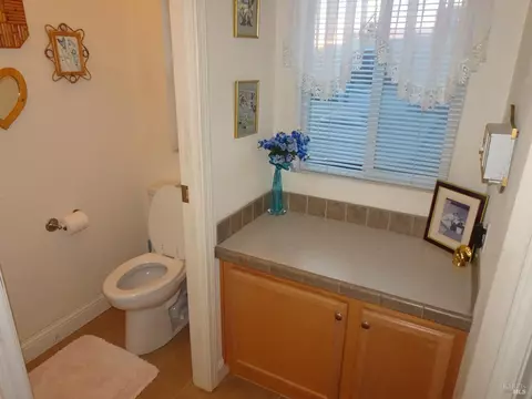 212 Valencia Dr, Fairfield, CA 94533 photo 31
