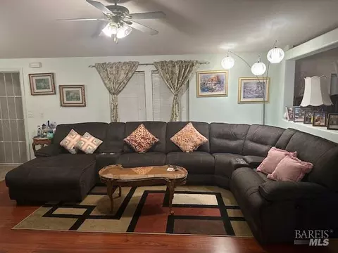 212 Valencia Dr, Fairfield, CA 94533 photo 48